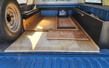Dodge-ram-prospector-w250-4x4-1985-blue-12