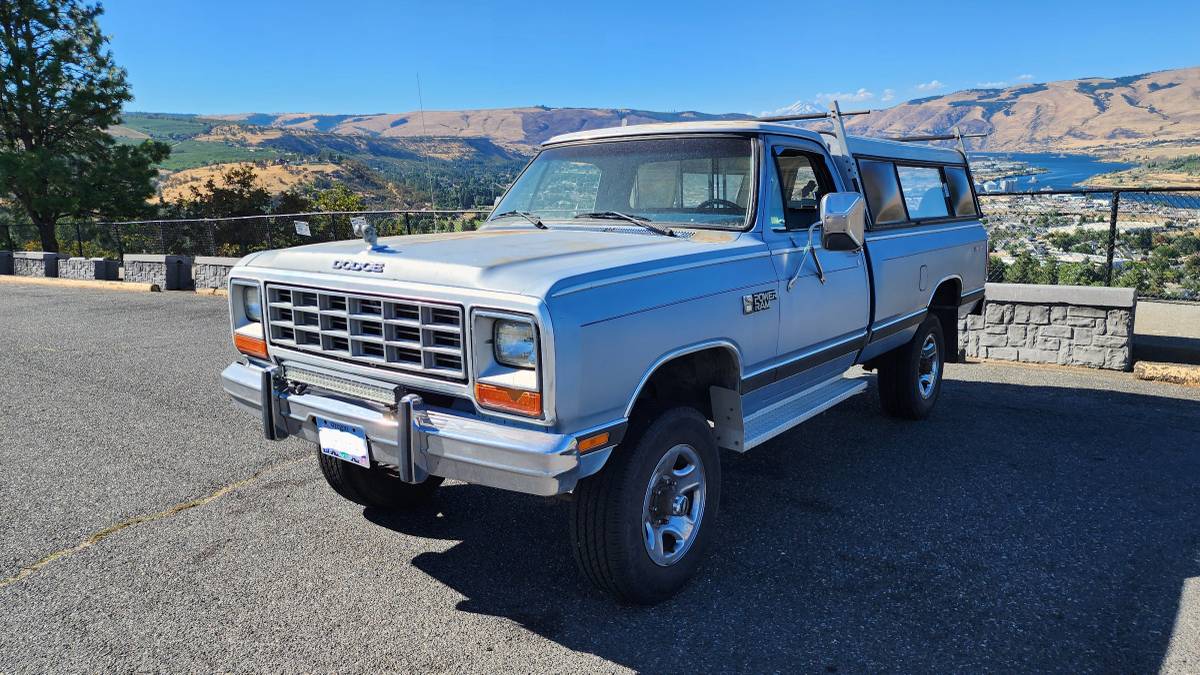 Dodge-ram-prospector-w250-4x4-1985-blue-2