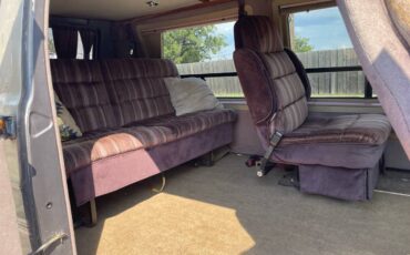 Dodge-ram-van-250-1991-grey-3