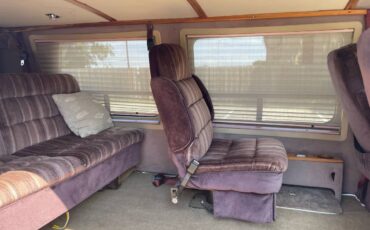 Dodge-ram-van-250-1991-grey-8