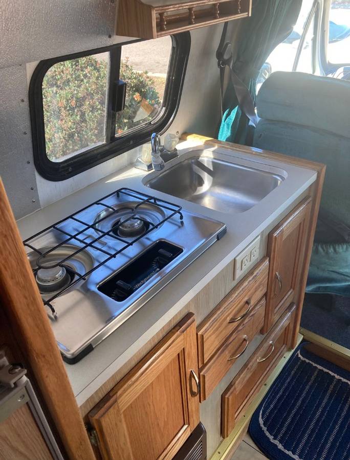 Dodge-ram-van-3500-1995-10