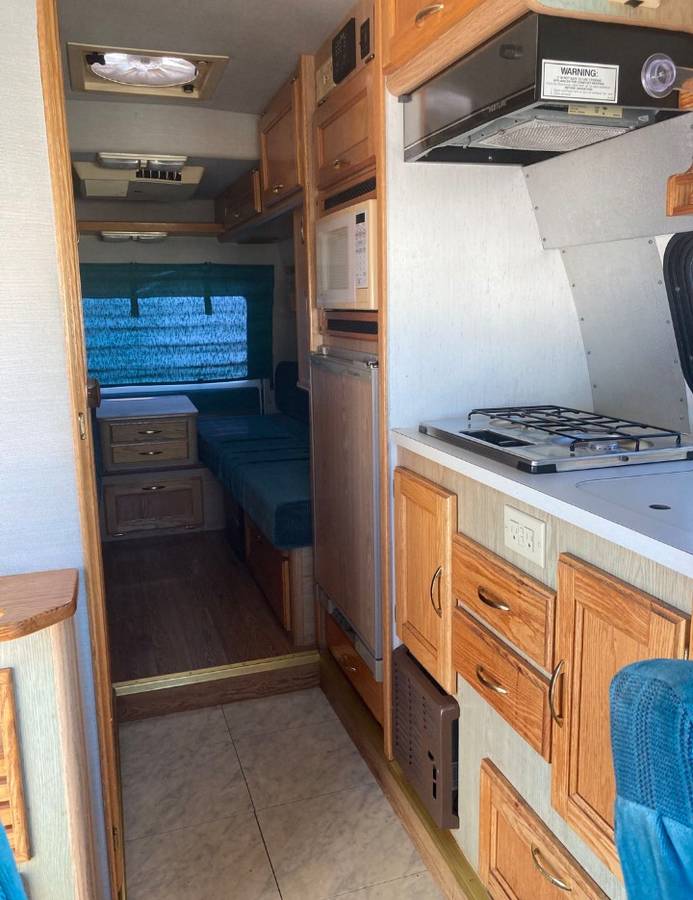 Dodge-ram-van-3500-1995-3