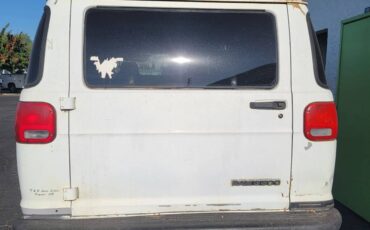Dodge-ram-van-3500-1995-white-4