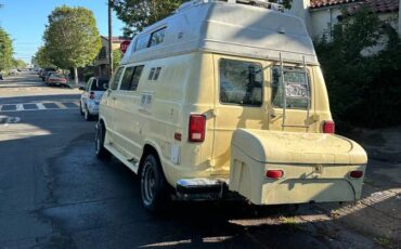 Dodge-ram-van-b250-1986-yellow-2