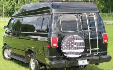 Dodge-ram-van-b250-1987-black-9