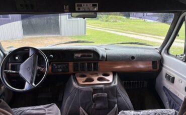Dodge-ram-van-b250-1987-silver-14