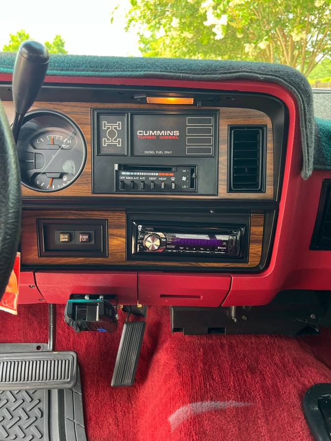 Dodge-ram-w250-4x4-diesel-1993-black-10