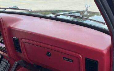 Dodge-ram-w250-4x4-diesel-1993-black-22