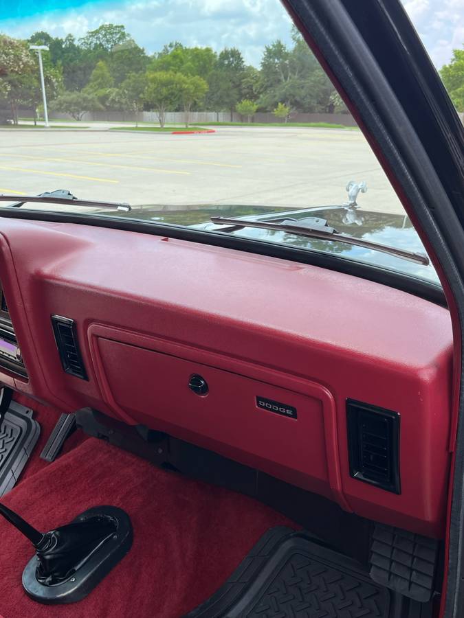 Dodge-ram-w250-4x4-diesel-1993-black-22