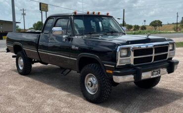 Dodge-ram-w250-4x4-diesel-1993-black-23