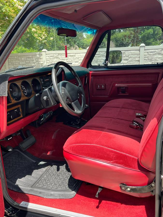 Dodge-ram-w250-4x4-diesel-1993-black-7