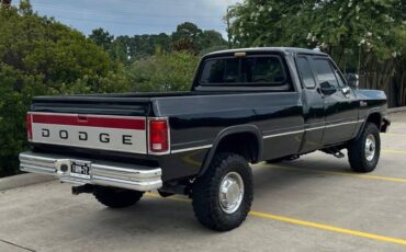 Dodge-ram-w250-4x4-diesel-1993-black-8