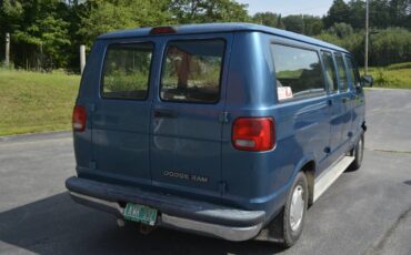 Dodge-ram-wagon-b250-1994-blue-2