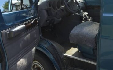 Dodge-ram-wagon-b250-1994-blue-9