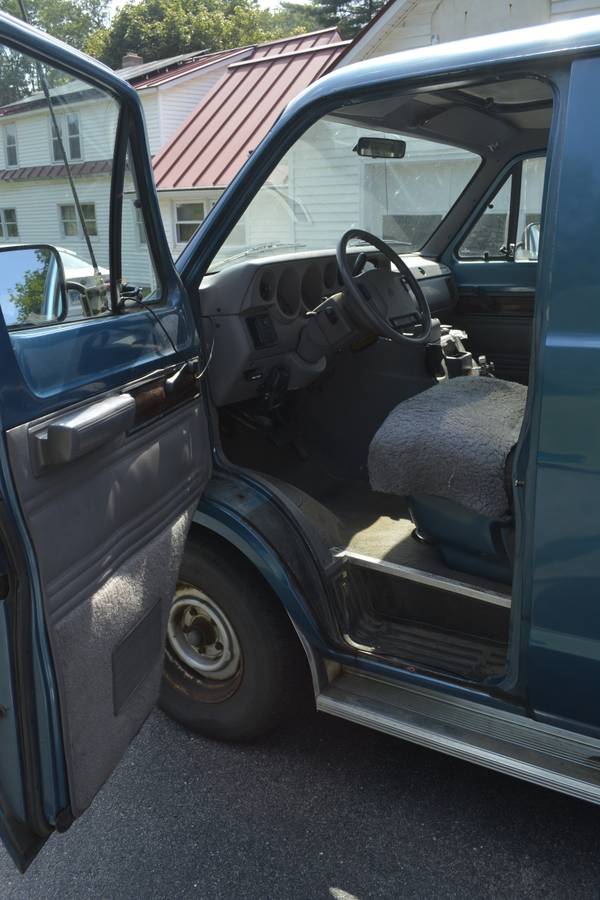 Dodge-ram-wagon-b250-1994-blue-9