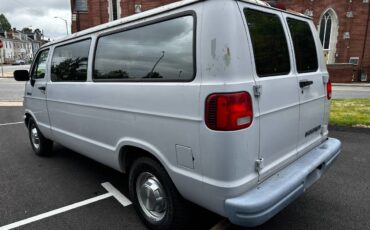Dodge-ram-wagon-b350-cargo-van-1994-grey-2