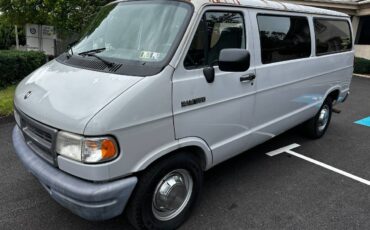 Dodge-ram-wagon-b350-cargo-van-1994-grey