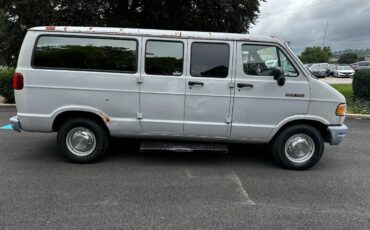 Dodge-ram-wagon-b350-cargo-van-1994-grey-9