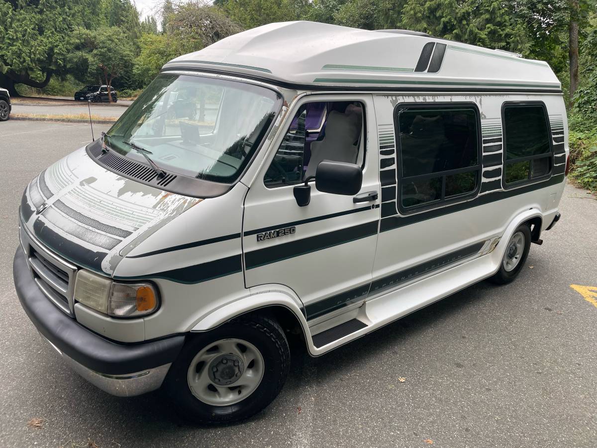 Dodge-ram250-van-1994-white
