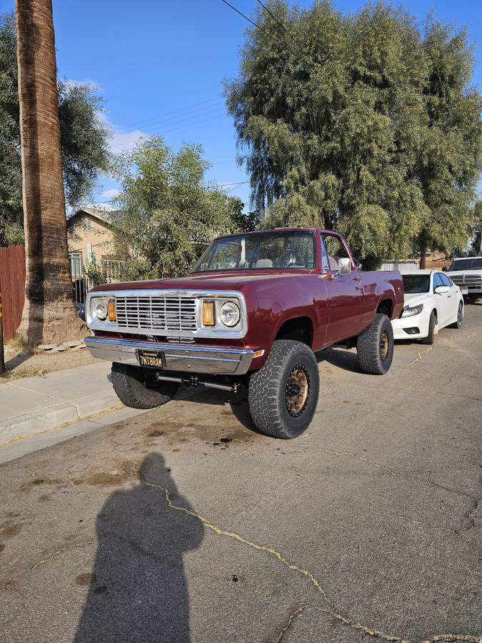 Dodge-ramcharger-1978-red-5