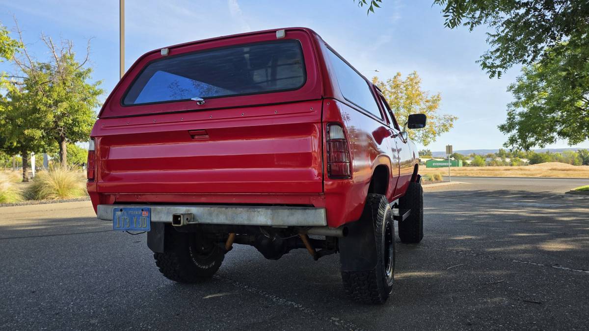 Dodge-ramcharger-1979-red-14