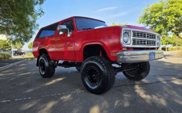 Dodge-ramcharger-1979-red-7