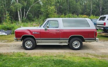 Dodge-ramcharger-1990-red