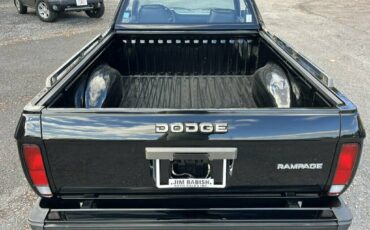 Dodge-rampage-1982-black