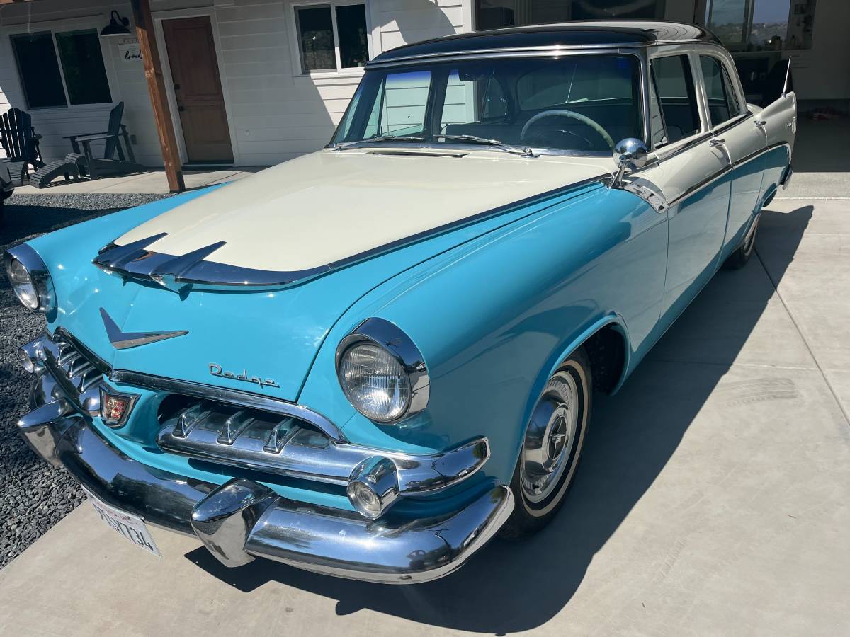 Dodge-royal-1956-white-5