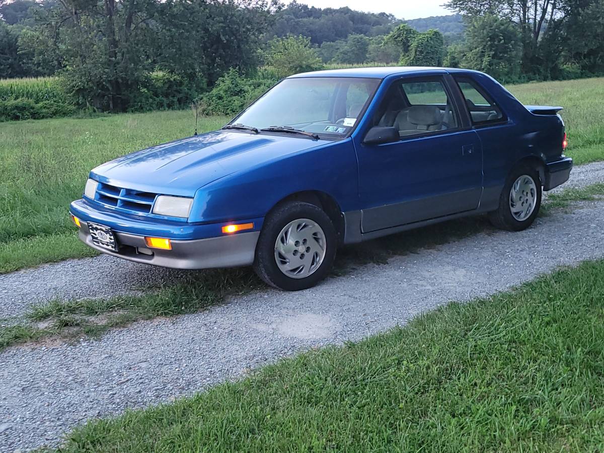 Dodge-shadow-1993-blue