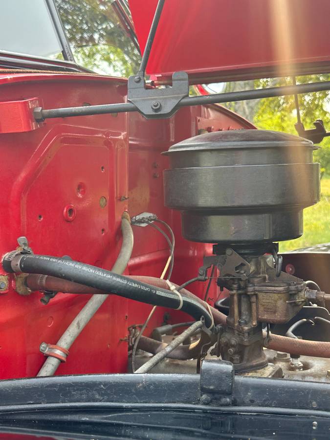Dodge-stake-truck-1947-red-12