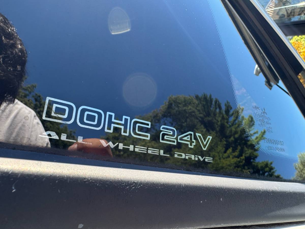 Dodge-stealth-1993-white-10