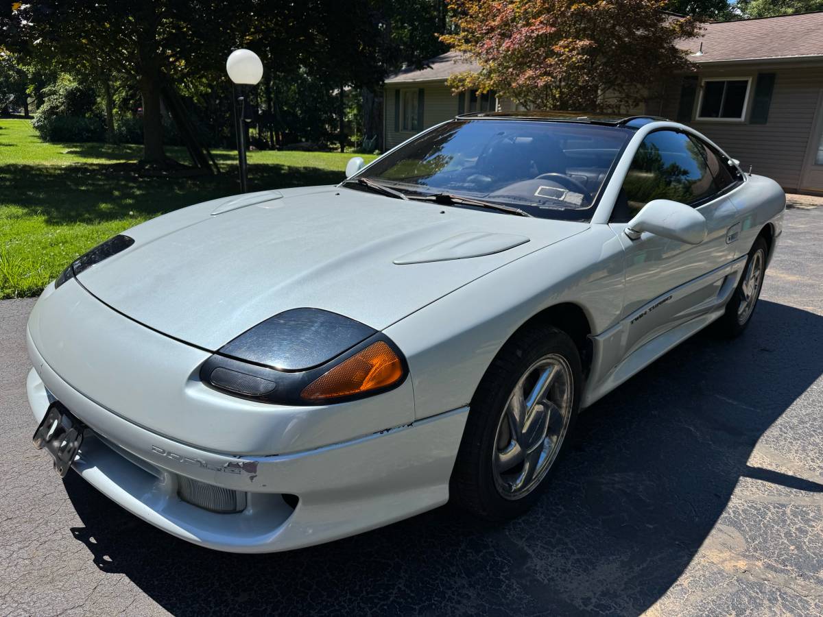 Dodge-stealth-1993-white-6