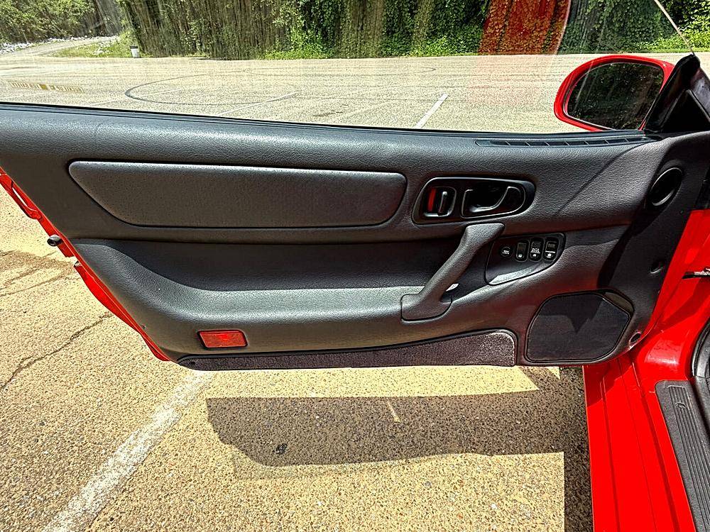 Dodge-stealth-1994-red-10