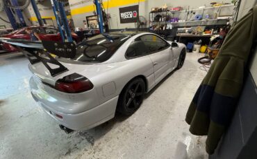 Dodge-stealth-1994-white