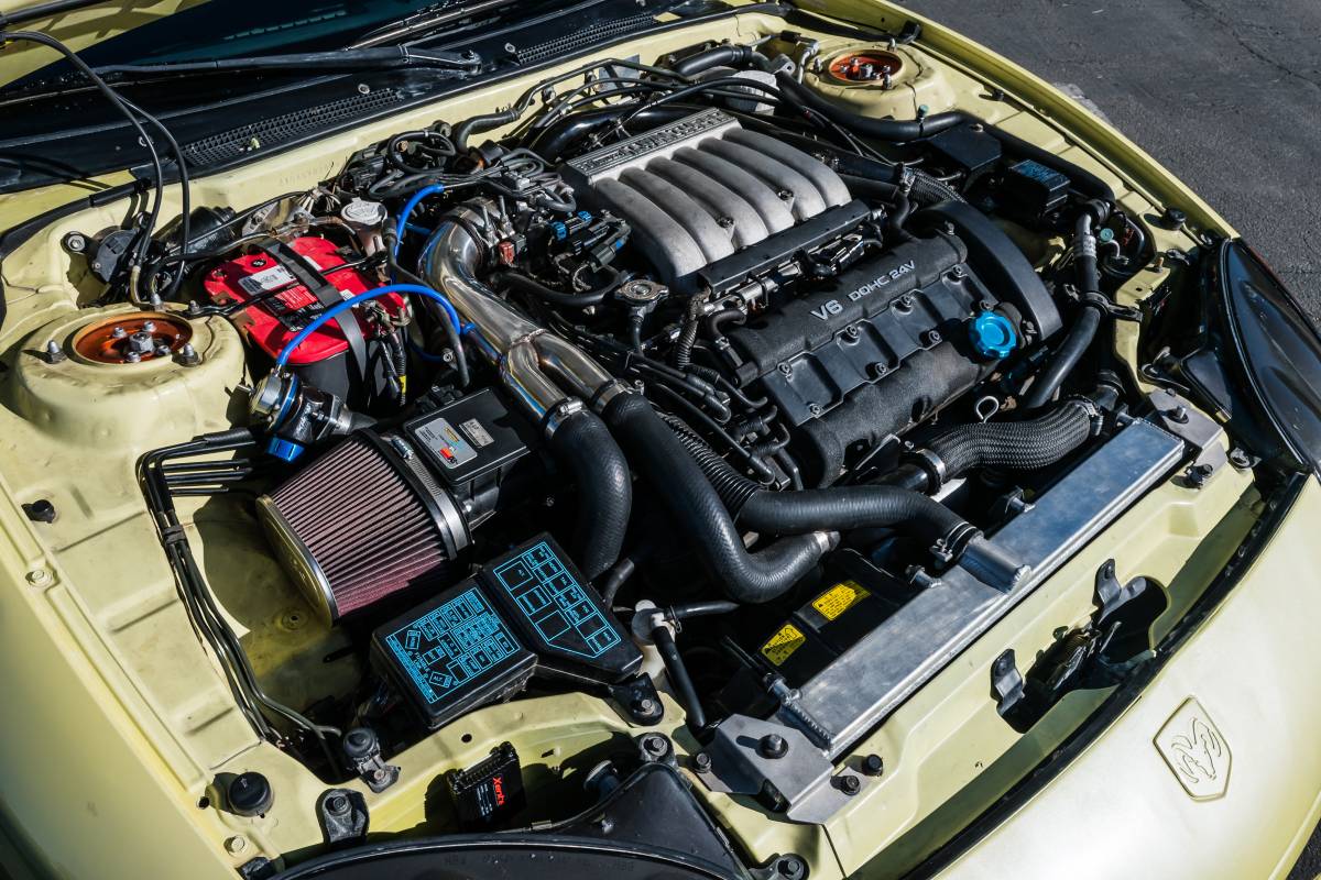 Dodge-stealth-rt-twin-turbo-1995-13