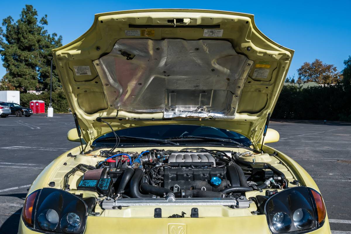 Dodge-stealth-rt-twin-turbo-1995-4
