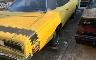 Dodge-superbee-1970-yellow