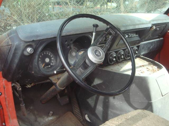 Dodge-tradesman-b200-b-200-1972-2