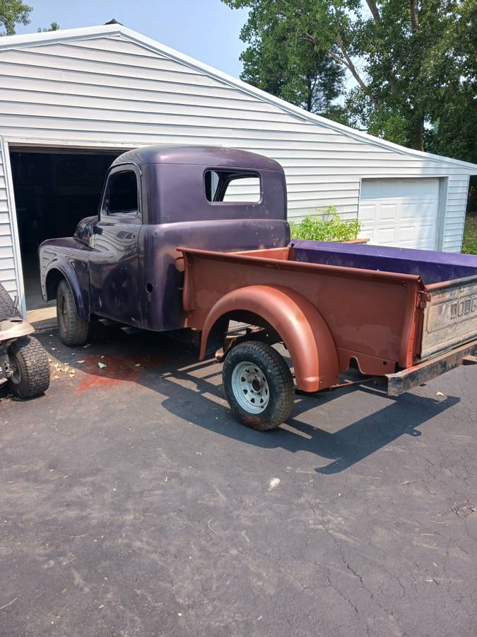 Dodge-truck-1953-purple-1