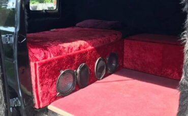 Dodge-van-b200-1977-black-11