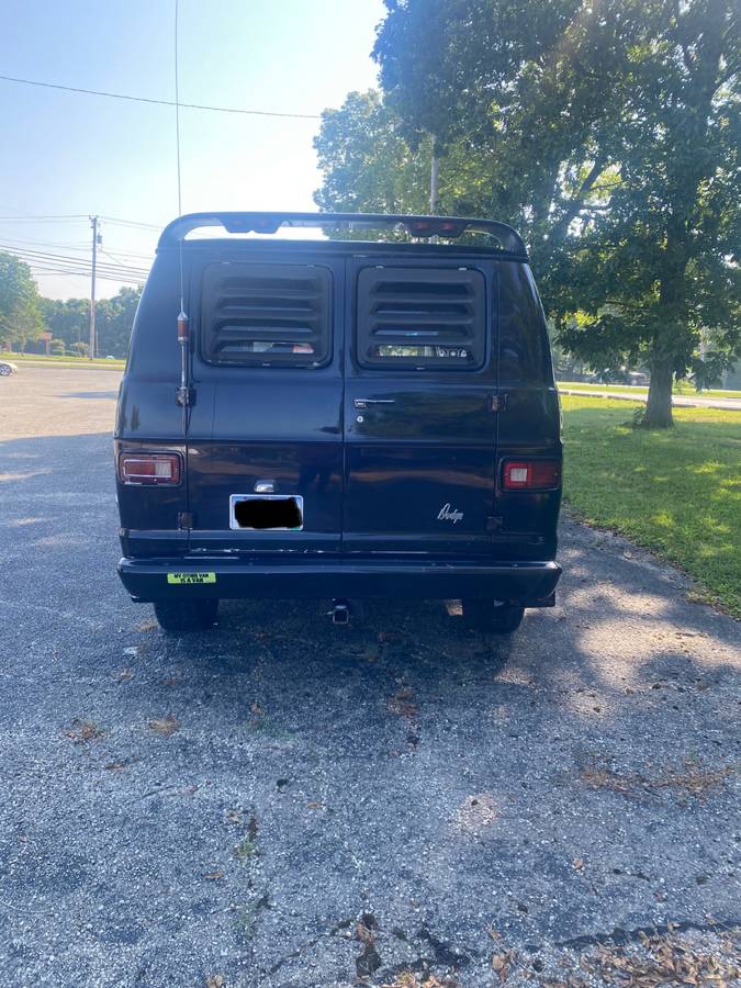 Dodge-van-b200-1977-black-6
