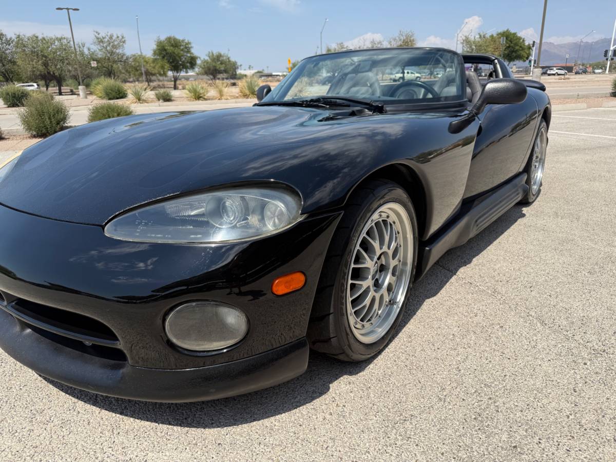 Dodge-viper-rt10-1994-9