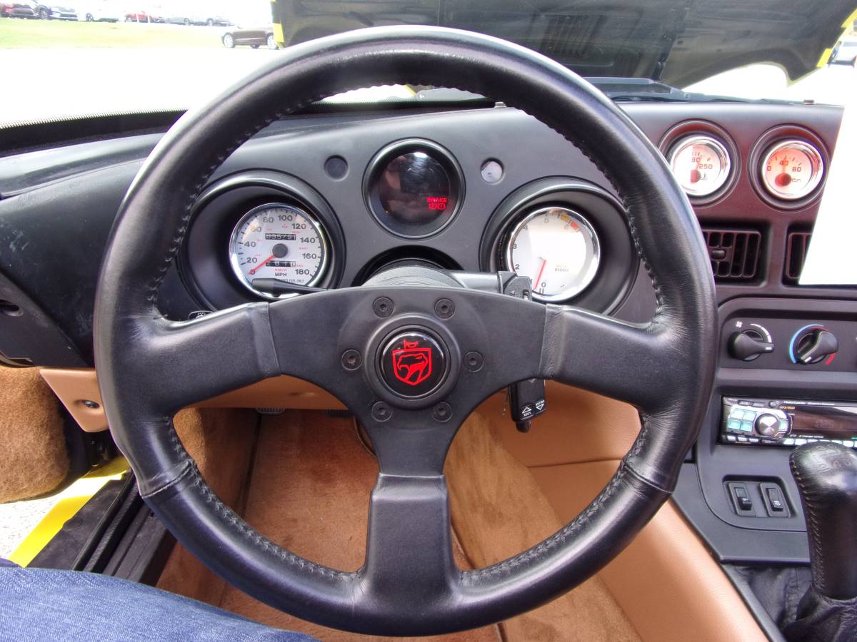 Dodge-viper-rt10-1995-yellow-16