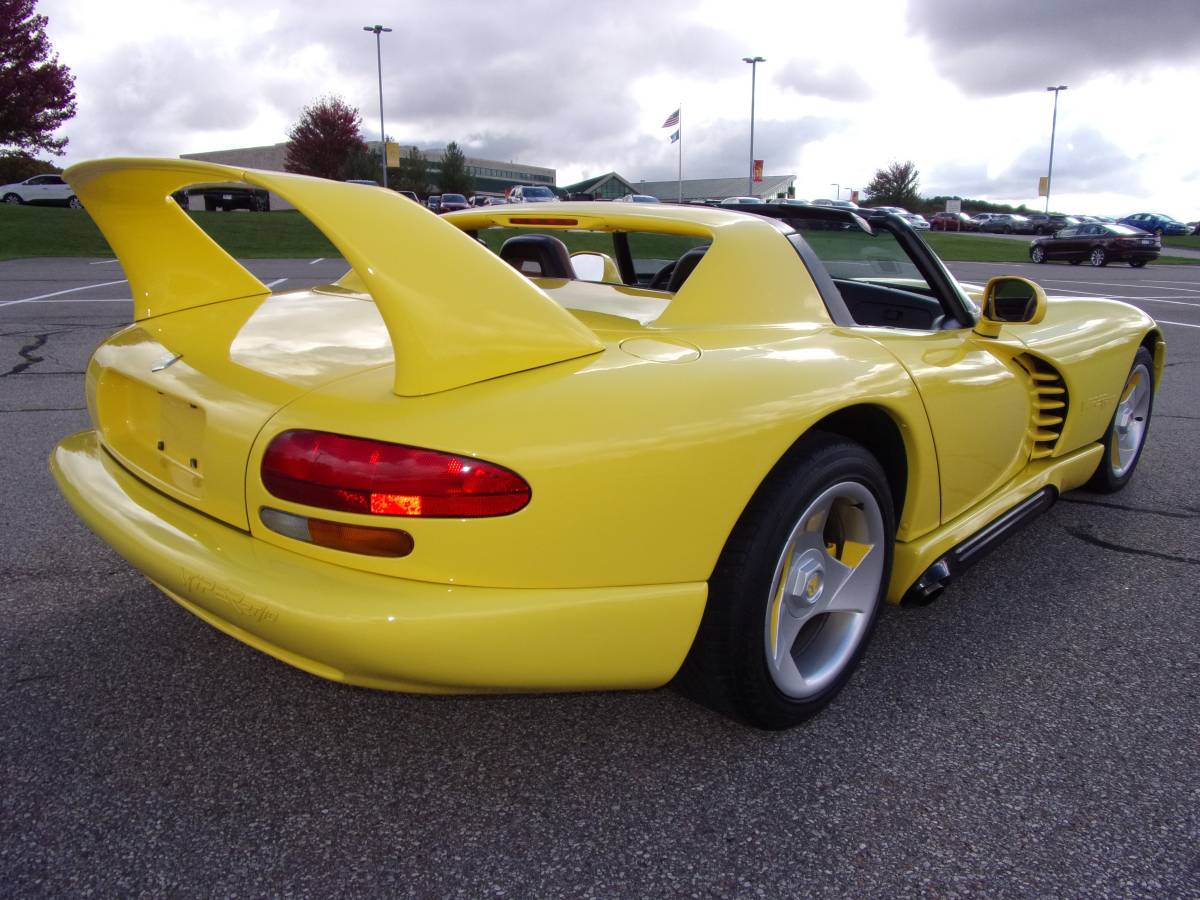 Dodge-viper-rt10-1995-yellow-4