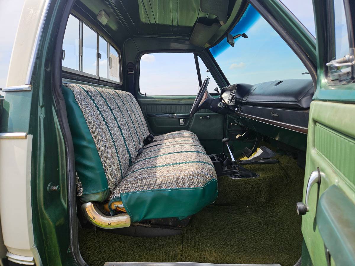 Dodge-w-10-1978-green-13