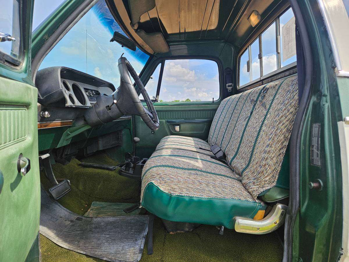 Dodge-w-10-1978-green-8