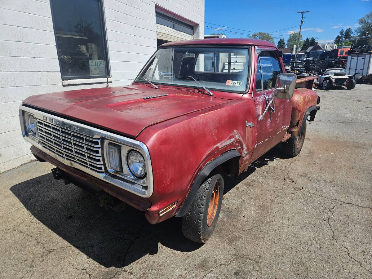 Dodge-w-150-1978-red-8