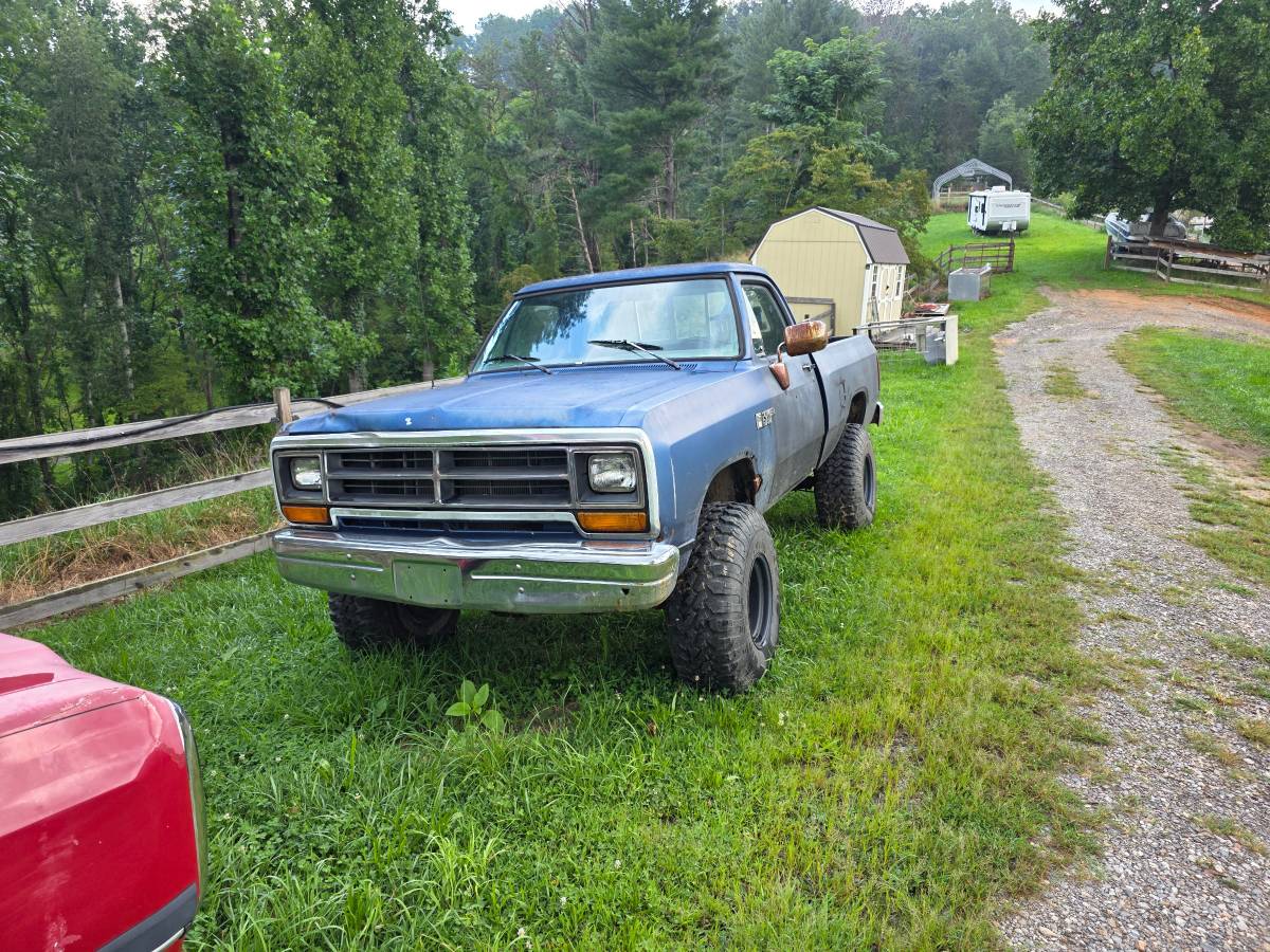 Dodge-w-150-1987-1