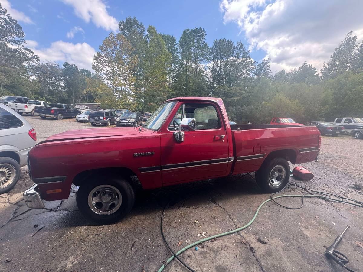 Dodge-w-150-1987-10